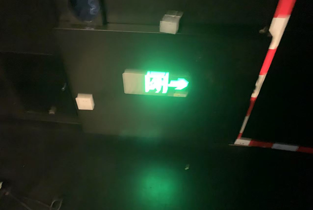 酒店宾馆消防应急疏散指示应该如何